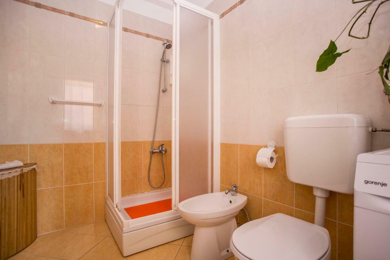 Apartment Beba โรวีน ภายนอก รูปภาพ